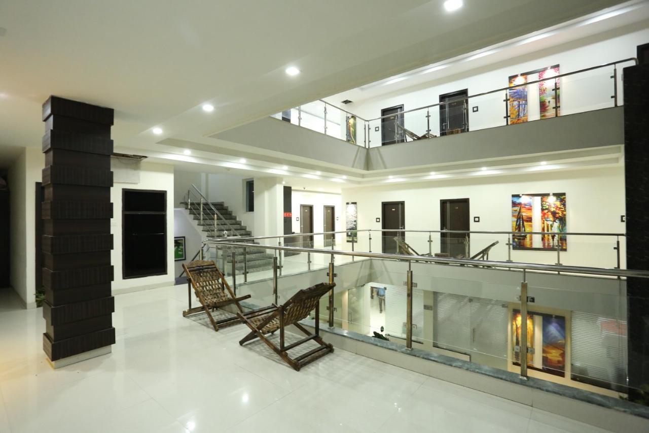Hotel Castle View Roorkee Exterior photo